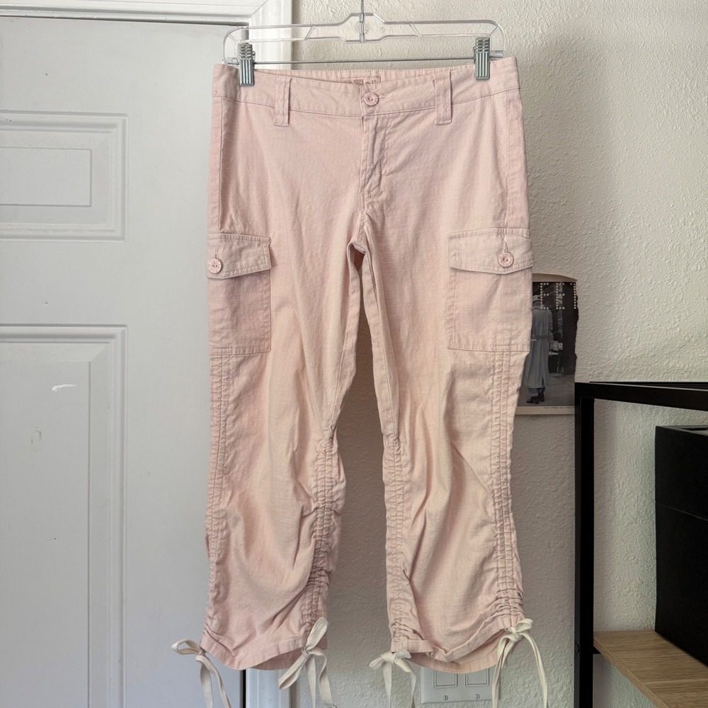 L.E.I. y2k vintage light pink ramie cotton cargo‎ ruched tie cropped capri pants